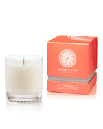 Load image into Gallery viewer, Gibson &amp; Dehn Candle&lt;br&gt;Rhubarb &amp; Quince
