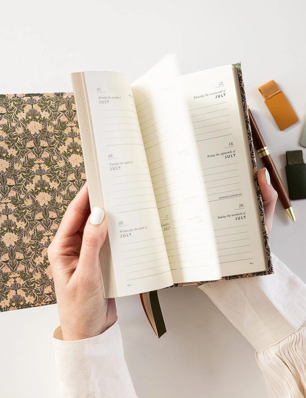 2025 Petite Linen Bound Planner - Chrysanthemum